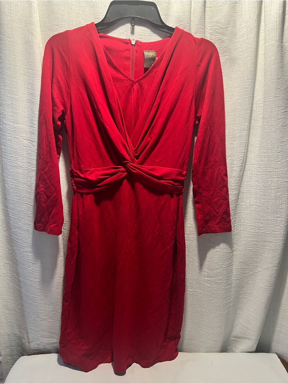 Taylor Red Twist-Waist Midi Dress size 4